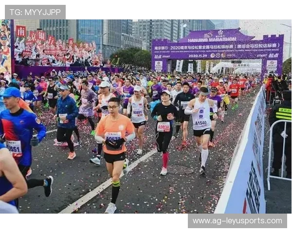 “武汉马拉松赛场，极速飞驰的新星即将诞生”