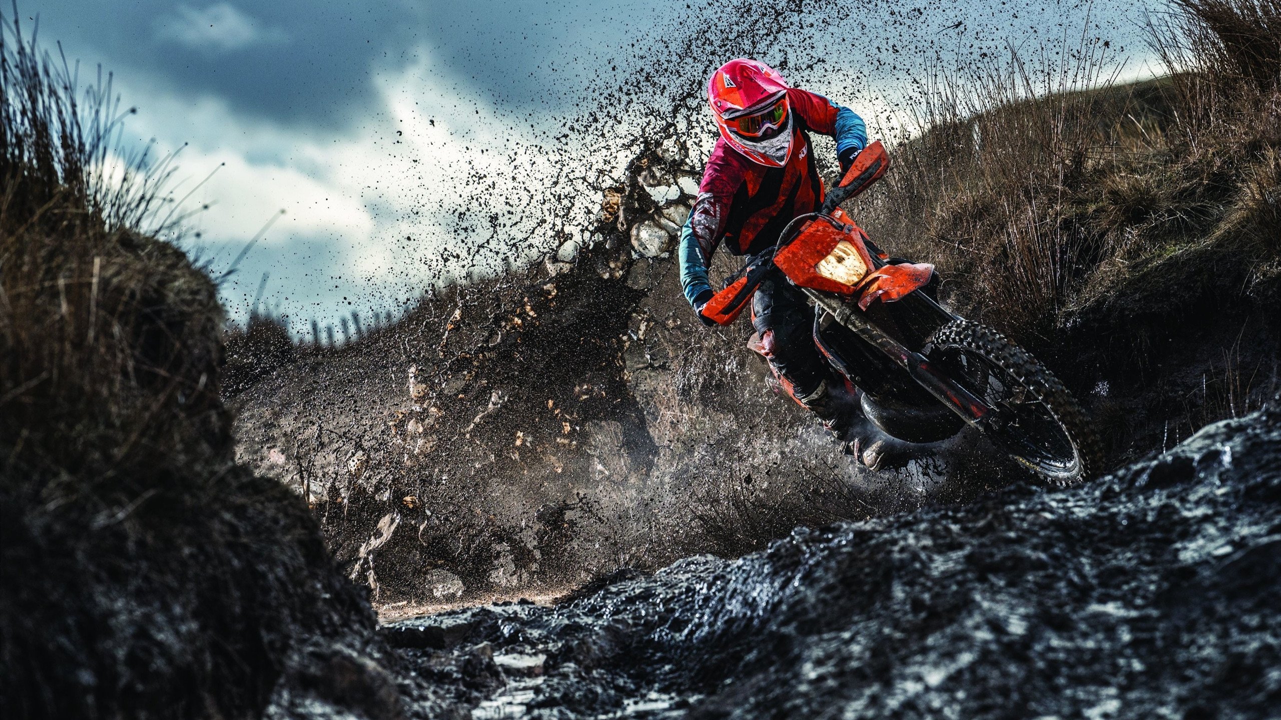 228分钟引爆离队危机!曼联帝星暴怒背后,孔蒂的致命诱惑藏不住了